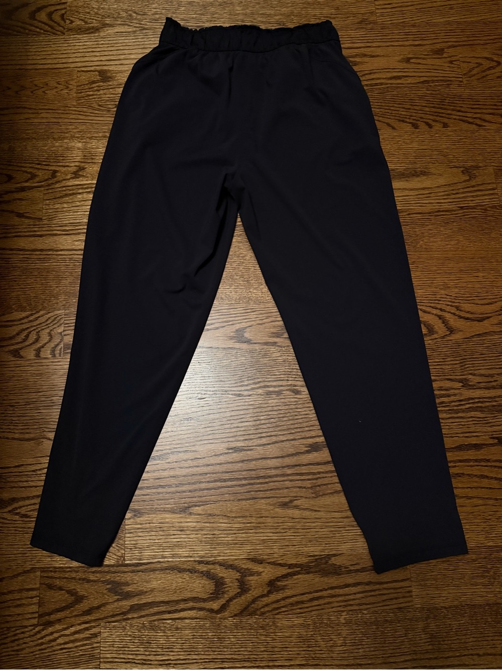 lululemon athletica Women’s Keep Moving 7/8 High Rise Drawstring Ankle Pants - Picture 8 of 9